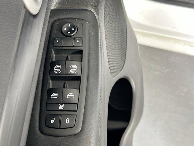 used 2021 Jeep Grand Cherokee car, priced at $25,965