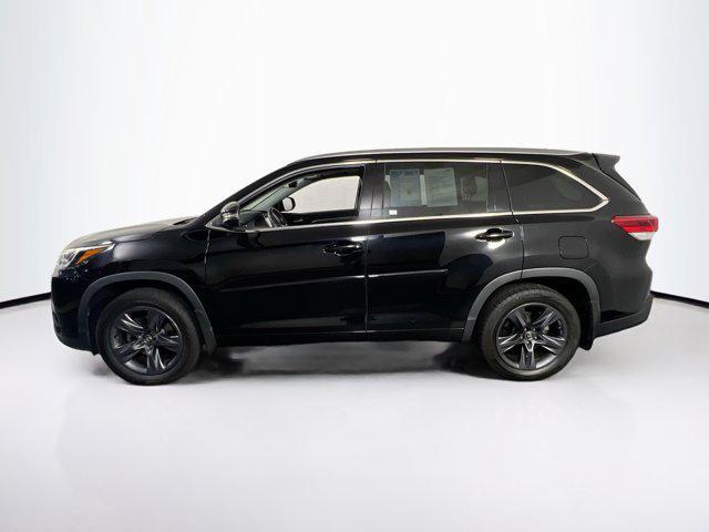 used 2018 Toyota Highlander car, priced at $27,616