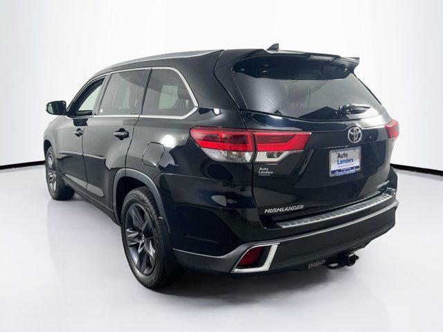 used 2018 Toyota Highlander car, priced at $27,616