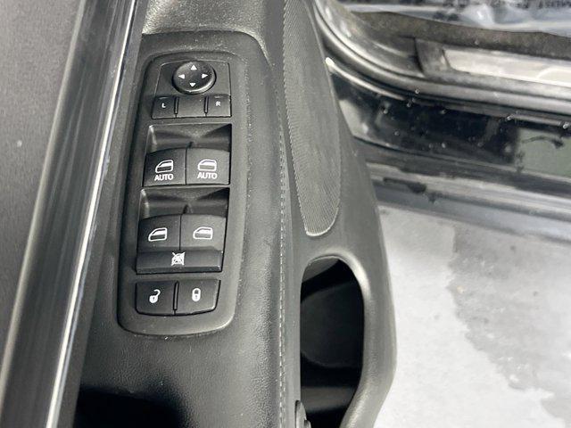 used 2022 Jeep Grand Cherokee car, priced at $26,634