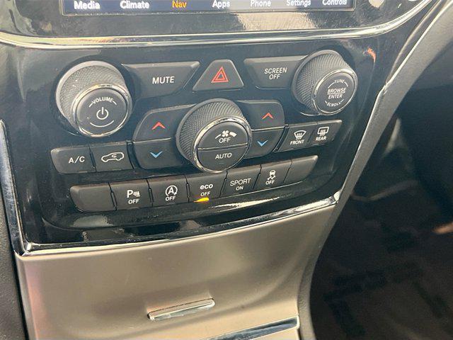 used 2022 Jeep Grand Cherokee car, priced at $29,110