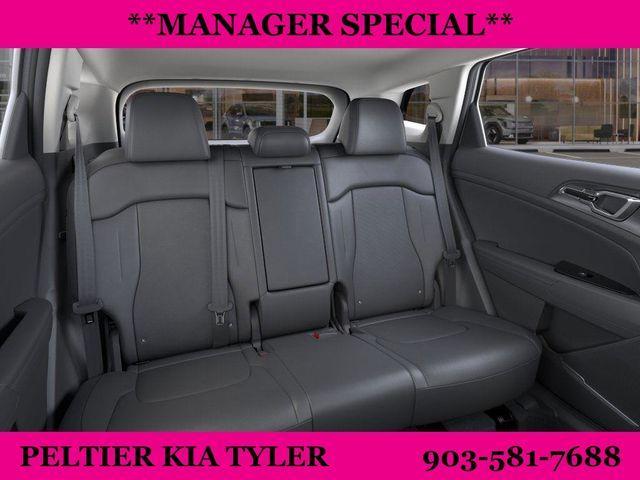 new 2025 Kia Sportage car, priced at $31,310