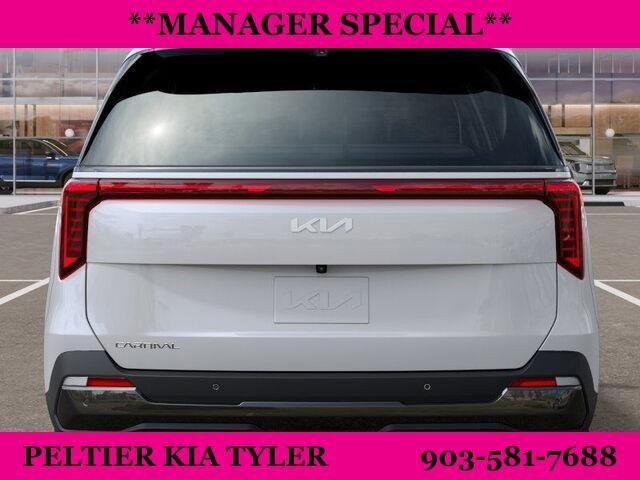 new 2025 Kia Carnival car, priced at $47,995