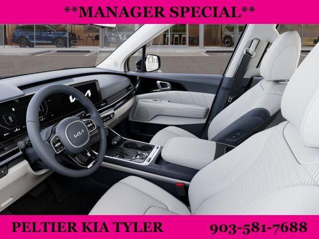 new 2025 Kia Carnival car, priced at $47,995