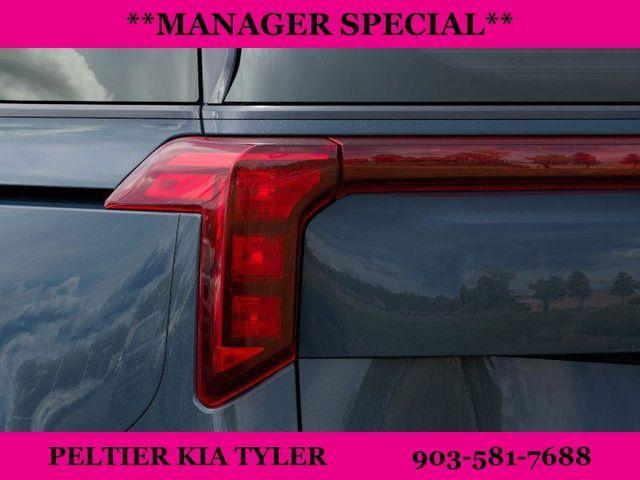 new 2025 Kia Carnival car, priced at $45,995