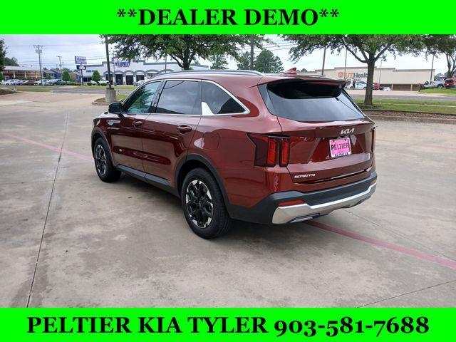 new 2025 Kia Sorento car, priced at $34,620