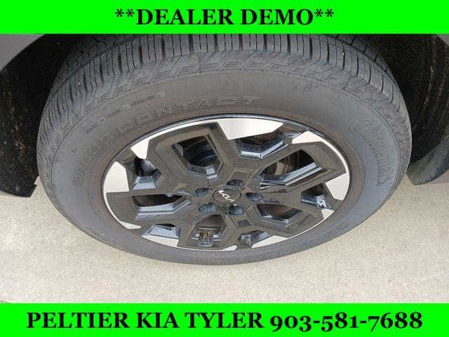 new 2025 Kia Sorento car, priced at $34,620