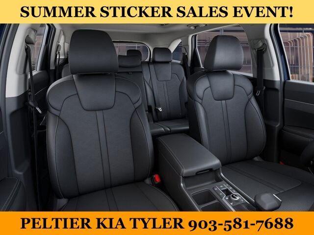 new 2025 Kia Sorento car, priced at $36,180