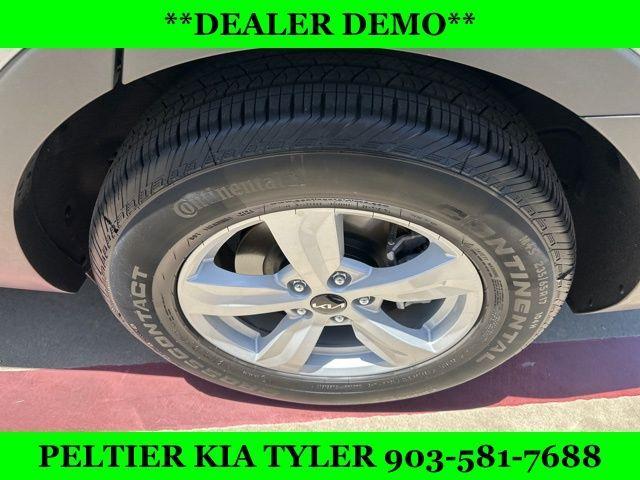 new 2025 Kia Sorento car, priced at $30,340