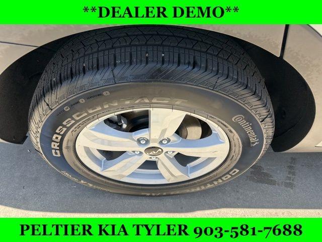 new 2025 Kia Sorento car, priced at $30,340