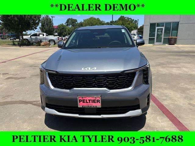 new 2025 Kia Sorento car, priced at $30,340