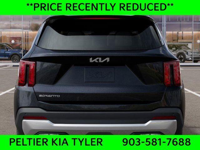 new 2025 Kia Sorento car, priced at $33,510