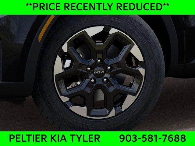 new 2025 Kia Sorento car, priced at $33,510