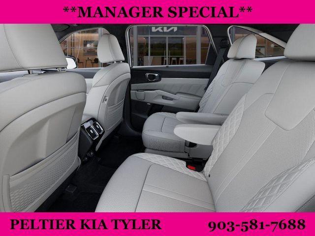 new 2025 Kia Sorento Hybrid car, priced at $45,054