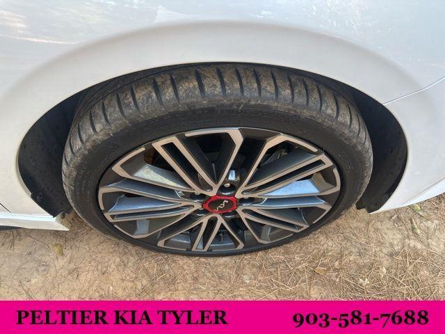 used 2023 Kia Forte car