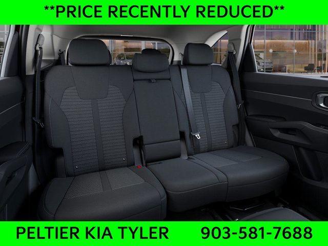 new 2025 Kia Sorento car, priced at $30,435