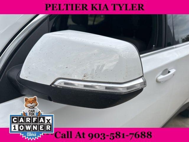 used 2022 Chevrolet Traverse car, priced at $31,650