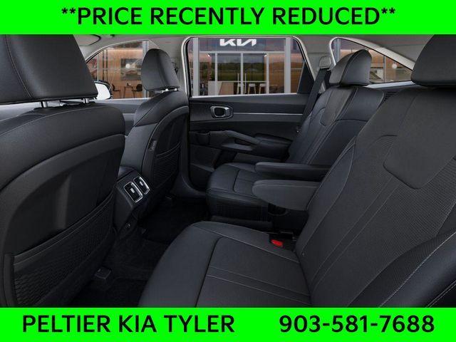 new 2025 Kia Sorento car, priced at $35,811