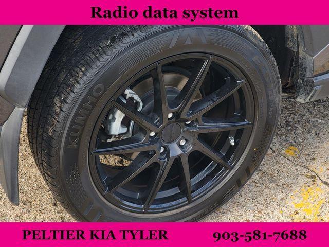used 2020 Toyota RAV4 car, priced at $22,809