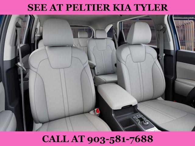 new 2025 Kia Sorento Hybrid car, priced at $39,081