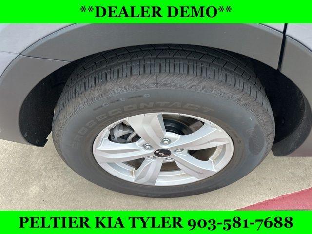 new 2025 Kia Sorento car, priced at $30,340