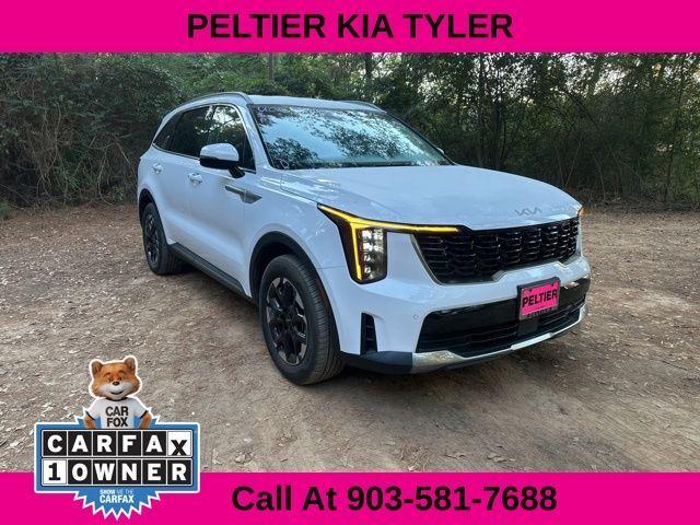 used 2025 Kia Sorento car, priced at $31,890