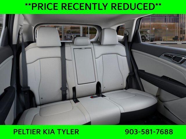 new 2026 Kia Sportage car, priced at $32,065