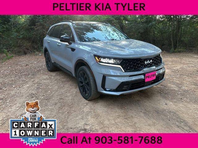 used 2023 Kia Sorento car, priced at $29,900
