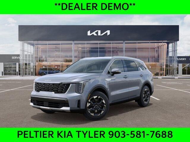 new 2025 Kia Sorento car, priced at $32,995