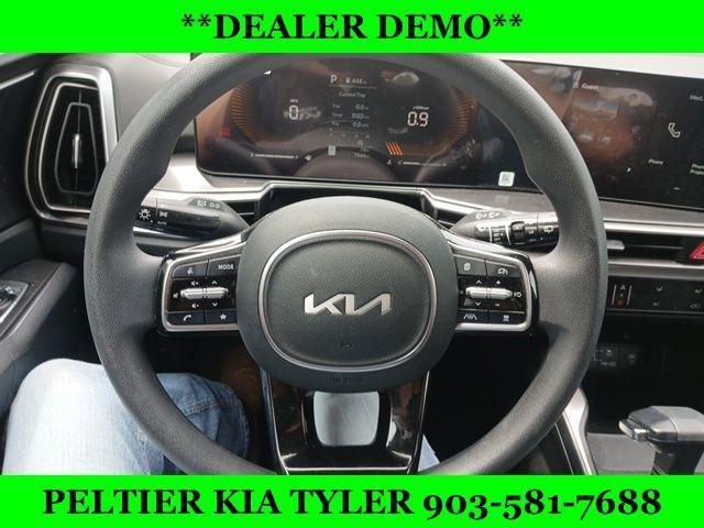 new 2025 Kia Sorento car, priced at $30,840