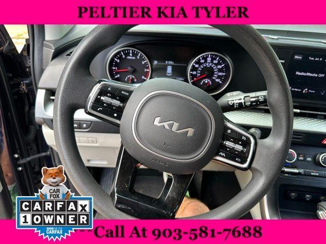used 2022 Kia Carnival car, priced at $25,900