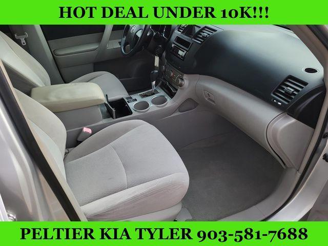 used 2009 Toyota Highlander car, priced at $7,585
