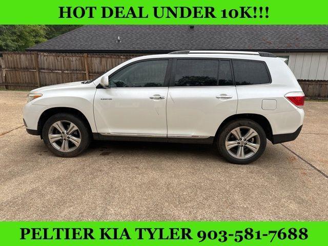 used 2011 Toyota Highlander car, priced at $9,990
