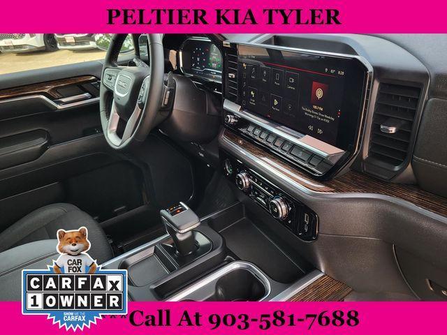used 2023 GMC Sierra 1500 car, priced at $39,900
