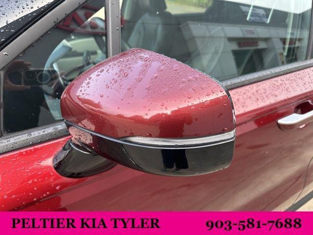 used 2022 Kia Carnival car, priced at $25,777