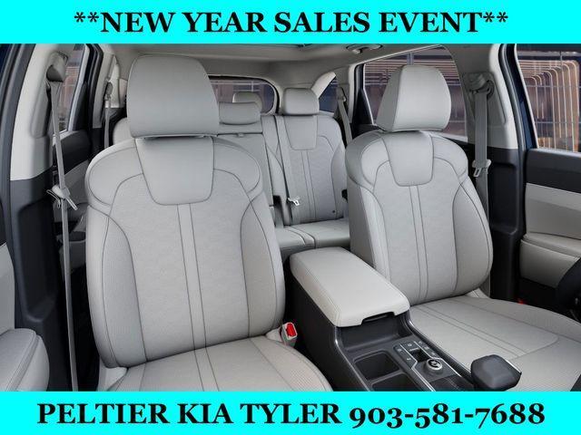 new 2025 Kia Sorento car, priced at $35,493