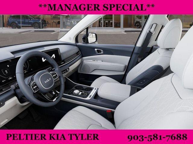 new 2025 Kia Carnival Hybrid car, priced at $49,805