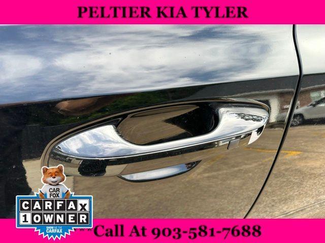 used 2023 Kia Sorento car, priced at $34,990
