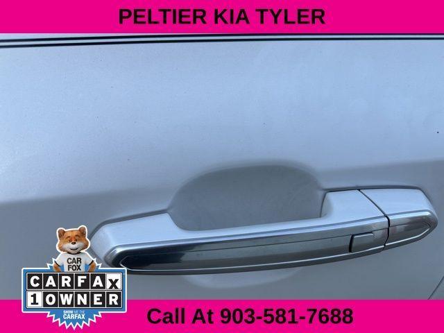 used 2023 Cadillac XT4 car, priced at $26,819