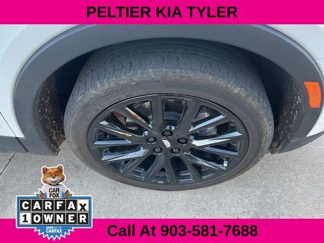 used 2023 Cadillac XT4 car, priced at $26,819