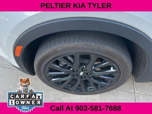 used 2023 Cadillac XT4 car, priced at $26,819