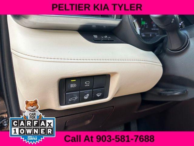 used 2020 Toyota Highlander car, priced at $29,990