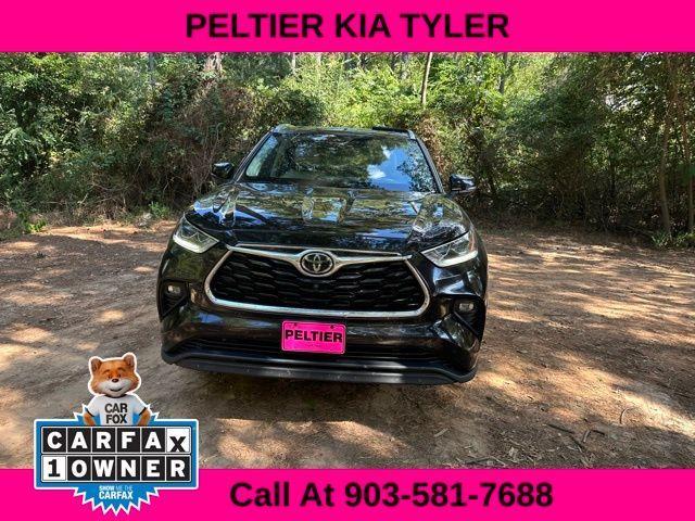 used 2020 Toyota Highlander car, priced at $29,990