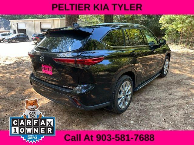 used 2020 Toyota Highlander car, priced at $29,990