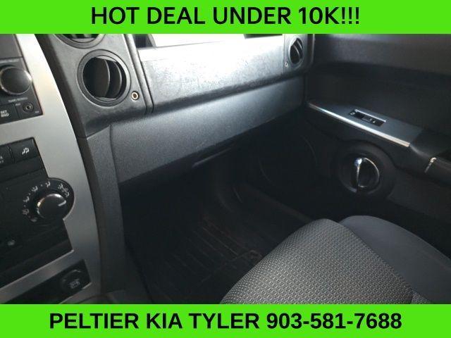 used 2010 Jeep Commander car, priced at $6,990