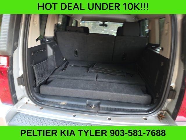 used 2010 Jeep Commander car, priced at $6,990