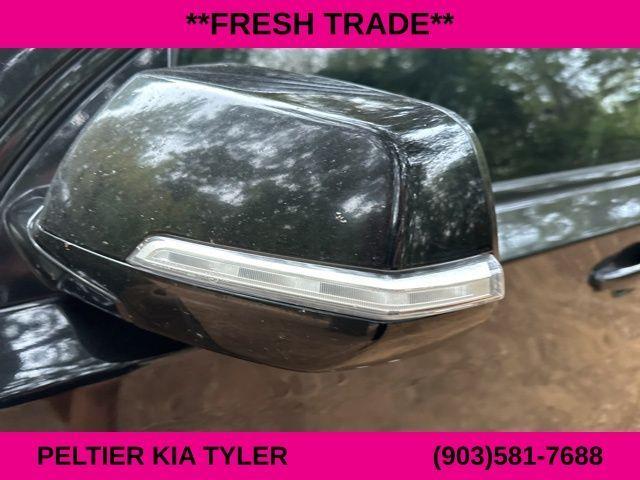 used 2019 Chevrolet Traverse car, priced at $17,990