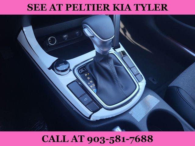 new 2025 Kia Seltos car, priced at $27,050