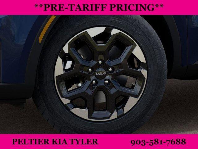 new 2025 Kia Sorento car, priced at $35,705