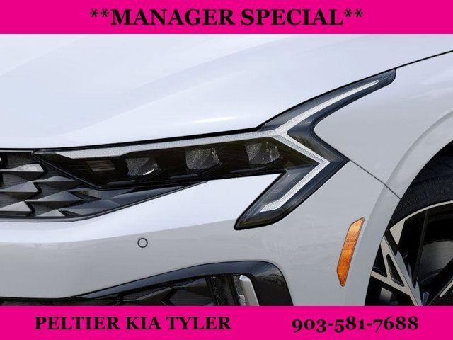 new 2025 Kia K5 car, priced at $30,495